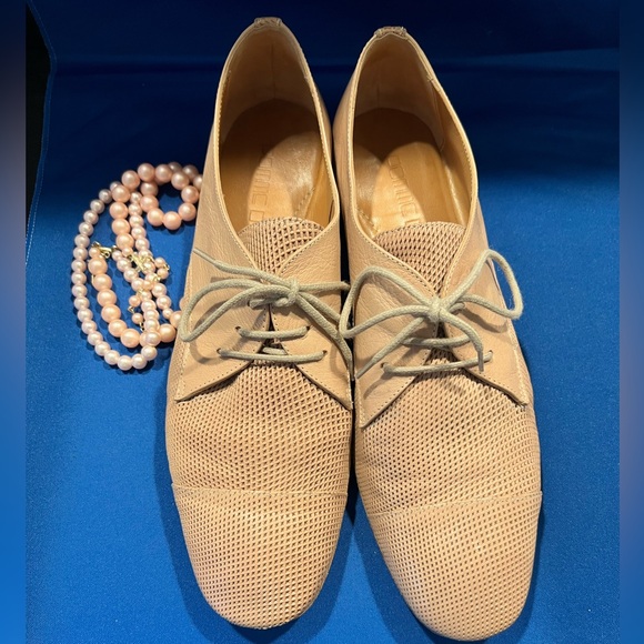 Pomme D’or Perforated Oxfords - Picture 1 of 7